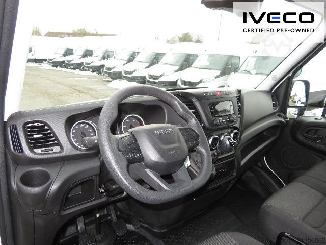 Furgon z wysokim dachem IVECO Daily 35S16V Klima, AHK, PDC, lang + hoch