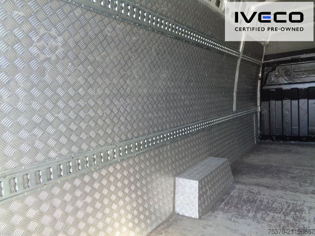Furgon z wysokim dachem IVECO DAILY 35S16 V - 4100