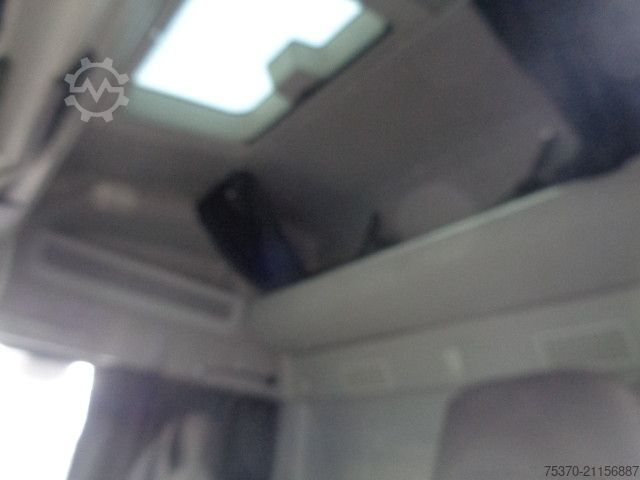 Samochód do zadań specjalnych IVECO EUROCARGO ML160E32/P 3AX