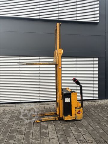 Sztaplarki paletowe Jungheinrich EJC 12,5