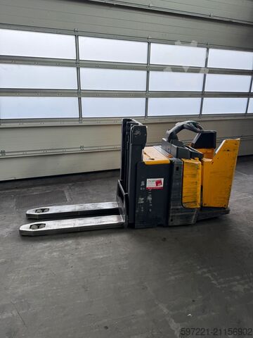 Sztaplarki paletowe Jungheinrich ERD 220