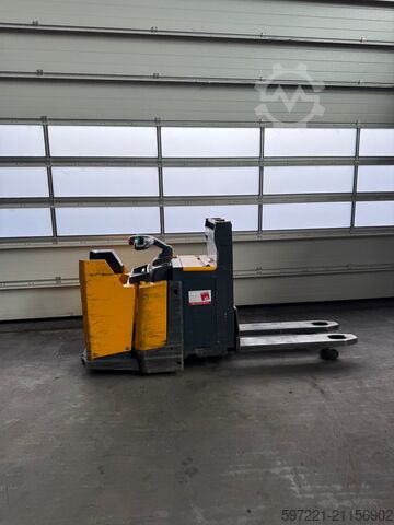 Gerbeurs de palettes Jungheinrich ERD 220
