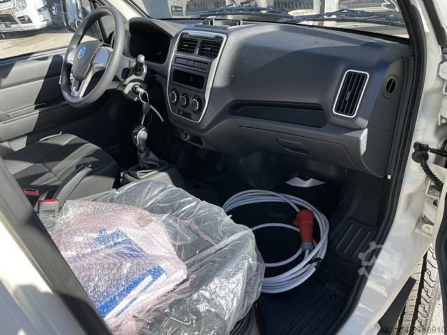 Véhicule frigorifique Piaggio -NP6 -GPL- TW- FRCX NUOVO DA IMMATRICOLARE