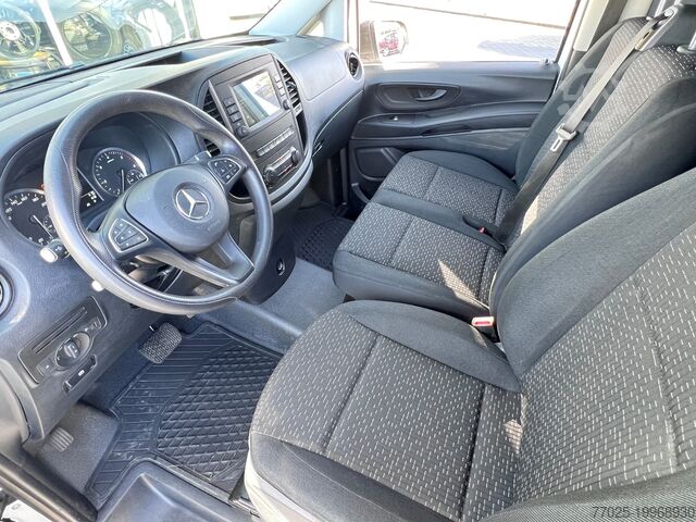 Panelbil lång Mercedes-Benz Vito