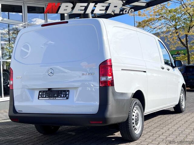 Panelbil lång Mercedes-Benz Vito