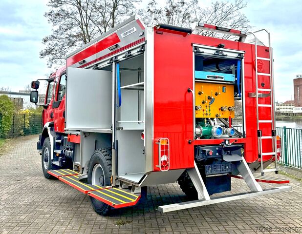 Brandweerwagen Renault D14 TLF3000 Allrad 4x4 Tanklöschfahrzeug