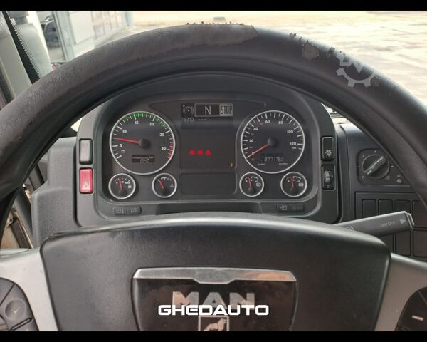 Speciale doeleinden vrachtwagen MAN MAN - CASSONE CON SPONDA CARICATRICE