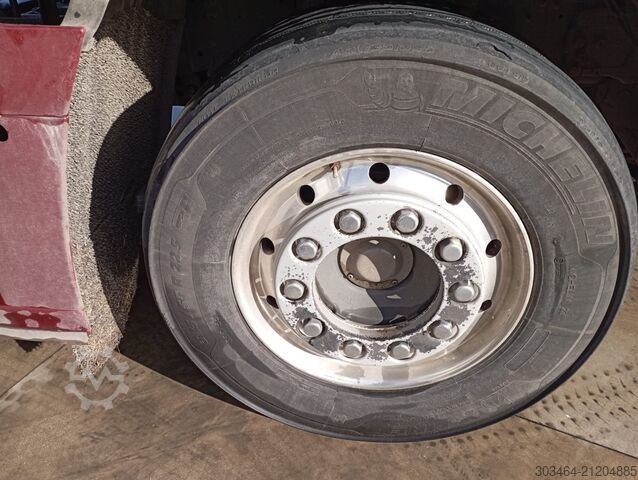 Standardni tegljač DAF XF 530 FT