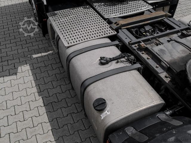 Zapreminski vučni traktor DAF XG 480 FT LOW DECK / MEGA + INTARDER + 2x TANK
