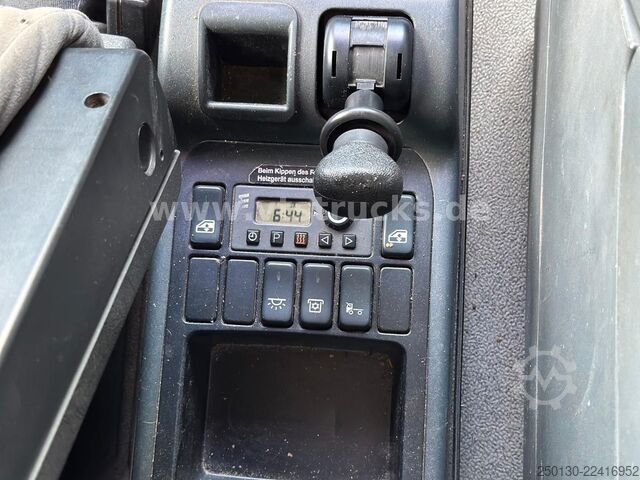 Autocarro con cassone fisso MAN TGA 35.430 8x4 BL Baustoff PALFINGER 72002 LK
