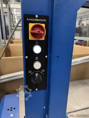 Mașină de legat cu bandă adezivă Mosca RO-MP