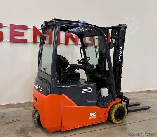 Forklift Toyota 11129 - 8FBE20T