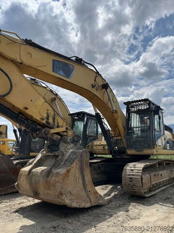 Paletli ekskavatör Caterpillar 330 DLN