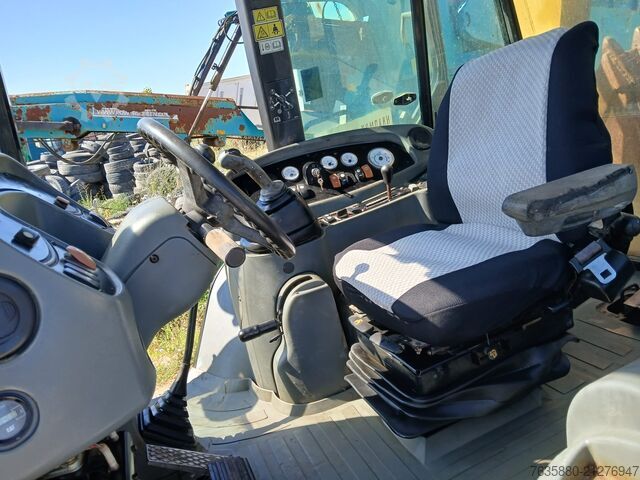 Utovarivač na točkovima Caterpillar CAT 432D