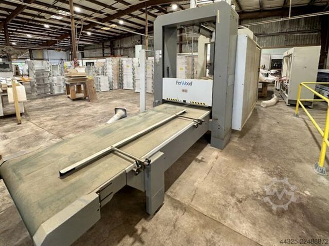 Karkaspresse COMIL CF 2000