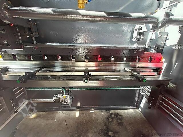 Prasa krawędziowa CNC MTP-3212 80 × 2500 Metal Technics Polska MTP3212 80x2500