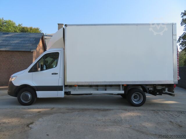 Dubă cu acoperiș înălțat Mercedes-Benz sprinter 515