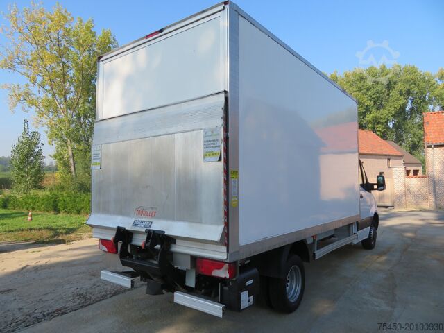Dubă cu acoperiș înălțat Mercedes-Benz sprinter 515