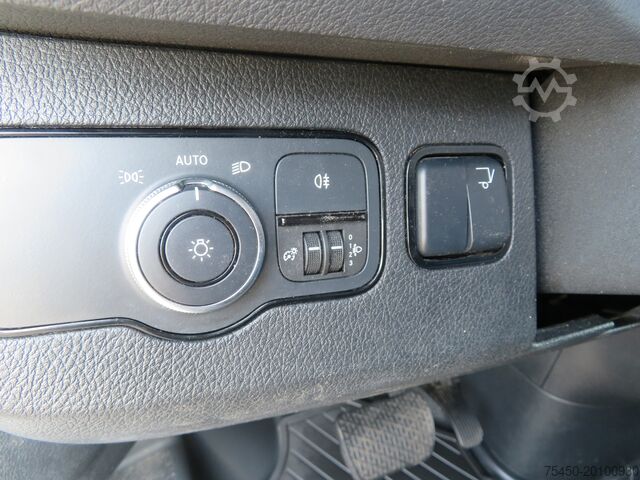 Dubă cu acoperiș înălțat Mercedes-Benz sprinter 515