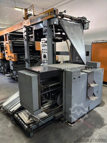 Zeitungsdruckmaschine im Coldset-Offsetdruck Solna D25