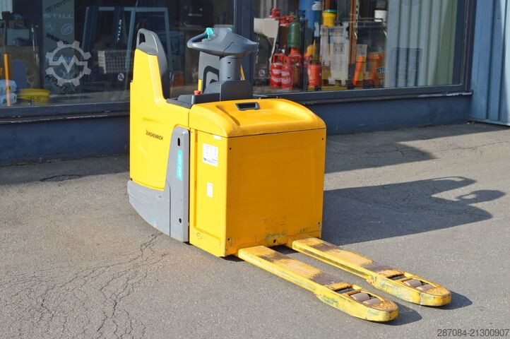 Handmatige palletwagen Jungheinrich ERE 120