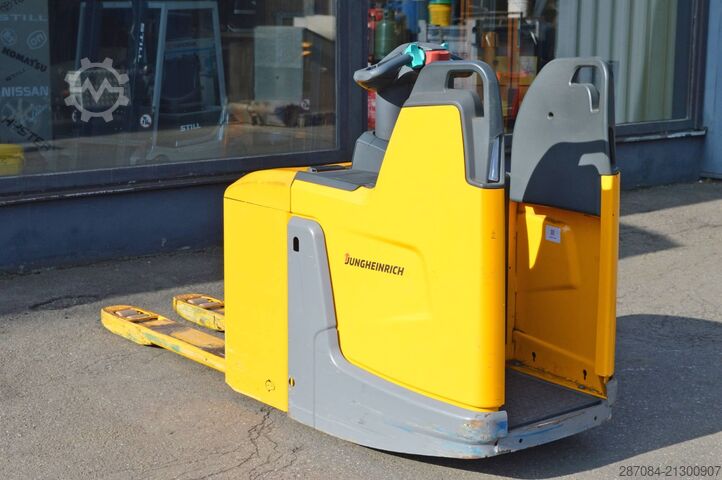 Handmatige palletwagen Jungheinrich ERE 120