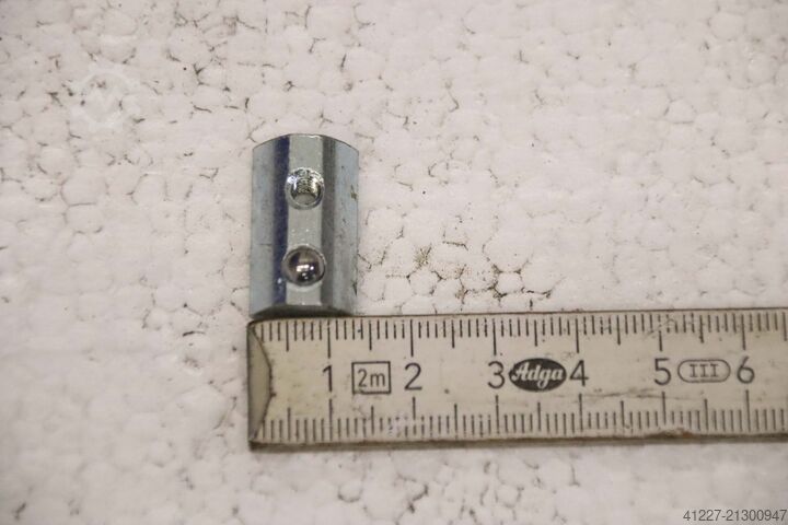 Kanallı somun M5, 9690 adet unbekannt Nutbreite 8mm mit Federkugel