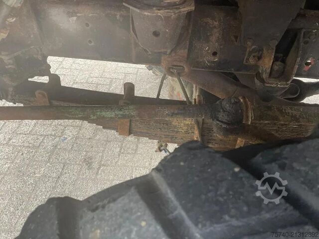 Kipper Mercedes-Benz 813 + Manual + Kipper + 4x4