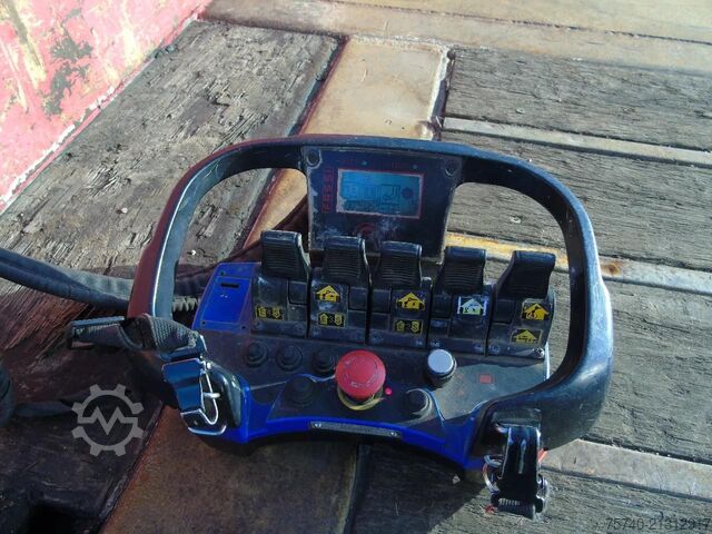 Kamion sa kranom DAF CF 85.510 + FASSI 80TON 6x + 8X2 + EURO 5 + REMOTE