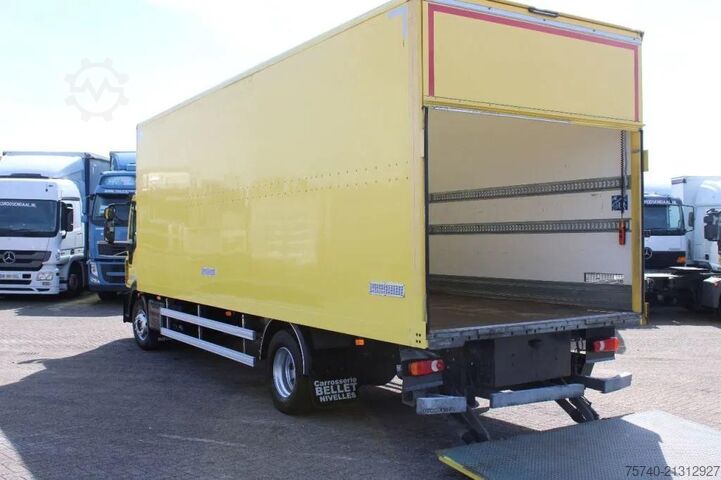 Box body Iveco EuroCargo 120 .210 + Euro 6 + Dhollandia Lift +...