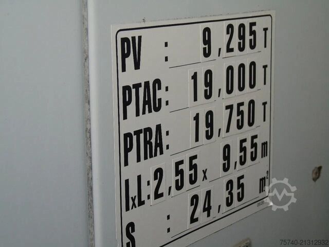 Posuvná plachta Mercedes-Benz Axor 1829 + euro 5 + lift + manual