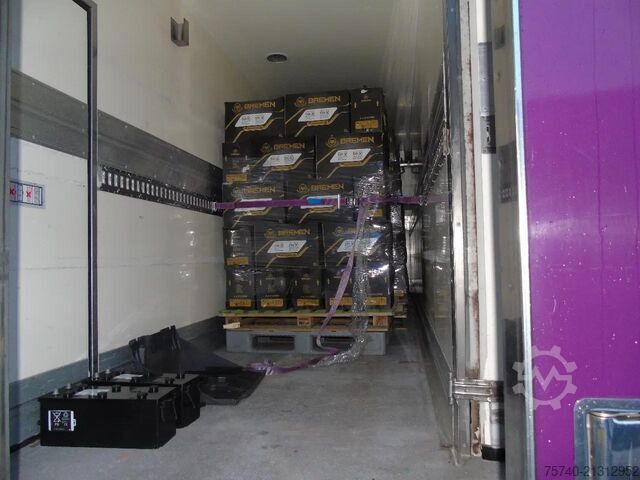 Trasporto refrigerato/congelato Scania P230 LOW KLM +  CARRIER + LOADLIFT +