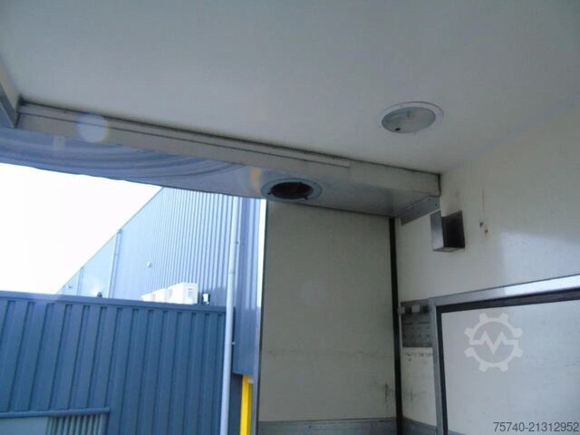 Trasporto refrigerato/congelato Scania P230 LOW KLM +  CARRIER + LOADLIFT +