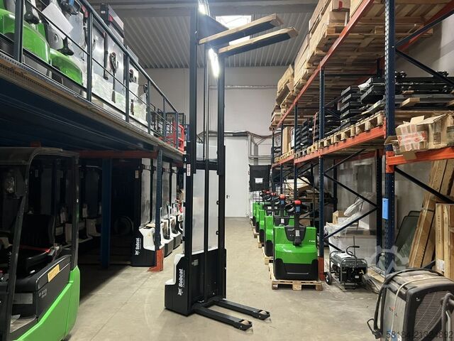 Handmatige stapelaar Bobcat LSM 12 N -7