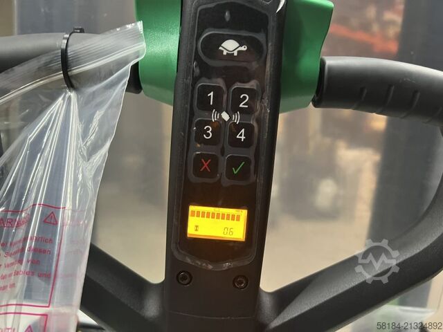 Handmatige stapelaar Bobcat LSM 12 N -7