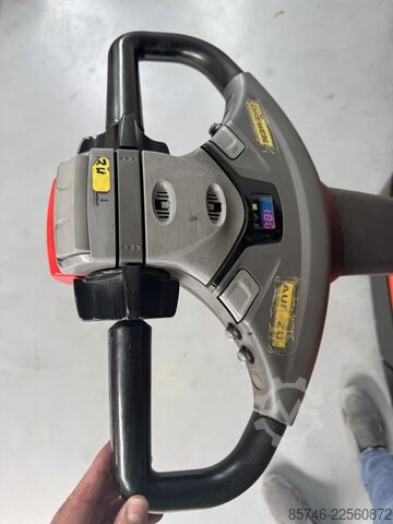 SWE 140 S - with PALLETCHANGER !! TOYOTA SWE 140 S - with PALLETCHANGER !!
