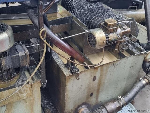 Torno automático multi-eixo TORNOS BS 20.8