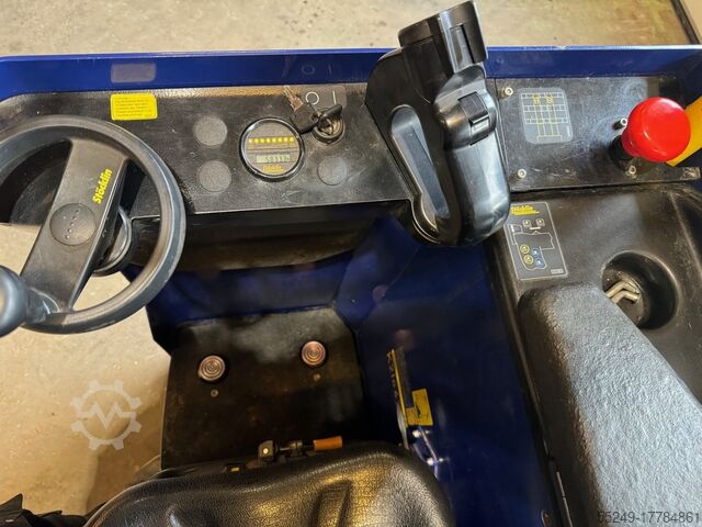 Carretilla elevadora Stöcklin EFI 1600