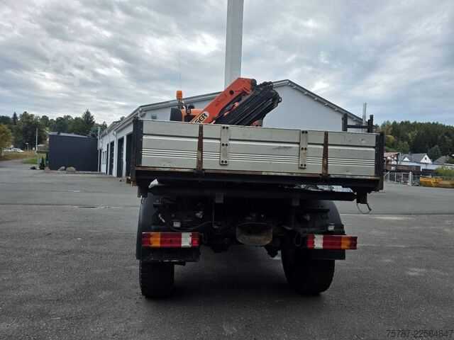 Outro UNIMOG U 500 3-Seiten-Kipper mit Kran PK 9501