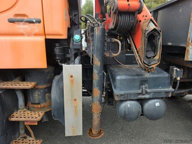 Outro UNIMOG U 500 3-Seiten-Kipper mit Kran PK 9501