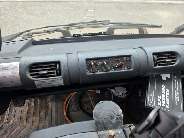 Outro UNIMOG U 500 3-Seiten-Kipper mit Kran PK 9501
