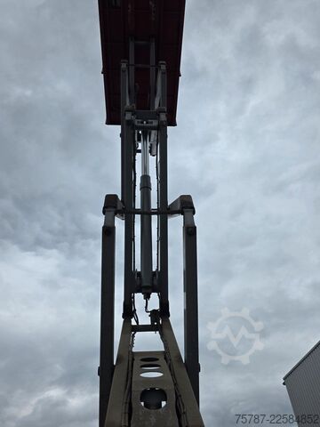 Plataforma de trabalho Skyjack SJ6832RT 4x4 Diesel, neuer Motor!!!