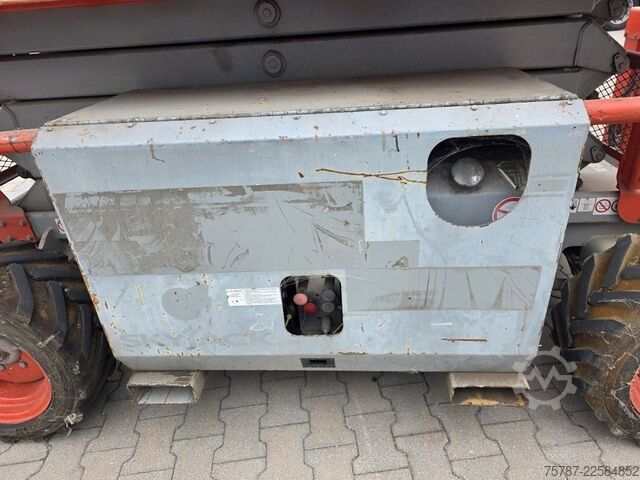 Plataforma de trabalho Skyjack SJ6832RT 4x4 Diesel, neuer Motor!!!