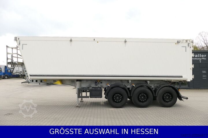 Tippsemitrailer SCHMITZ CARGOBULL Agrar 45m³ kurz+niedrig Türen+Klappe ¤515mtl.