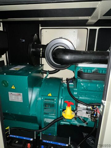 110 кВА генератор за хитне случајеве Newpower Generator NWR125 Ricardo Motor Newpower Generator