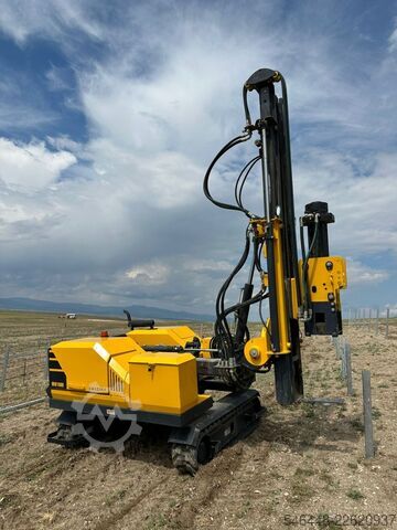 Cölöpverő gép Mazaka Heavy İndustry Türkiye MW1600-TX5 Solar Pile Driver Machine