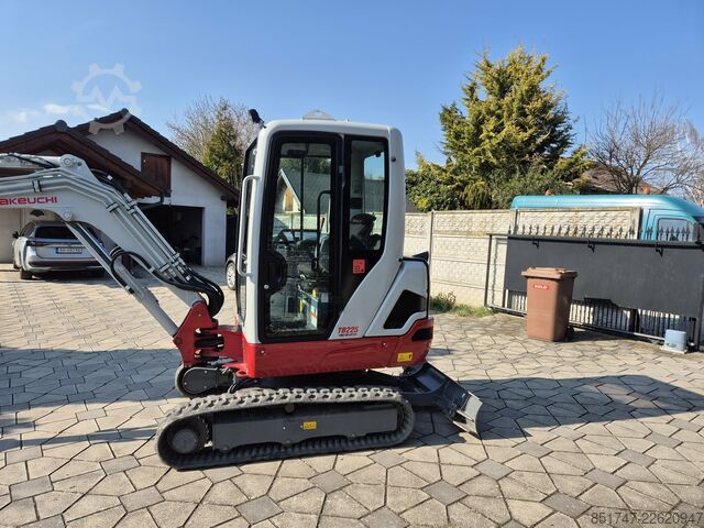 Mini ekskavatör Takeuchi TB 225