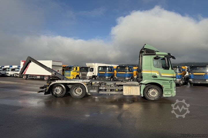 Hakowiec Mercedes-Benz Antos 2648 Meiller