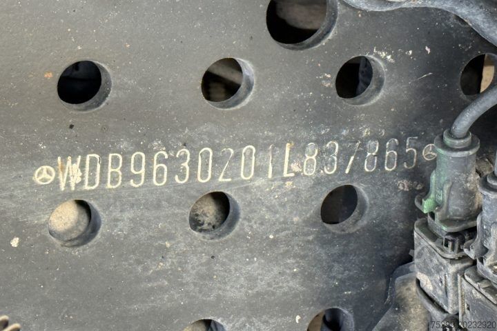 Hakowiec Mercedes-Benz Antos 2648 Meiller