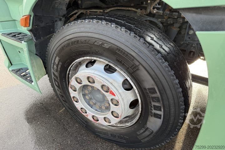 Hakowiec Mercedes-Benz Antos 2648 Meiller